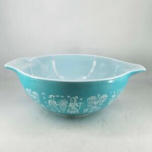 Vintage PYREX TURQUOISE Blue Amish Butterprint Cinderella 4 Qt Mixing Bowl